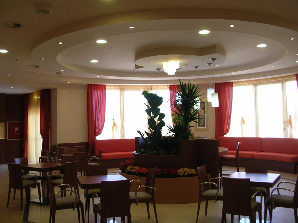 Hermes Hotel Policoro Exteriér fotografie