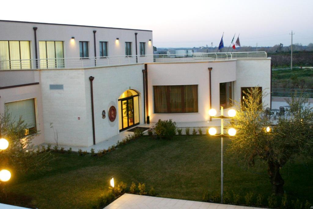 Hermes Hotel Policoro Exteriér fotografie