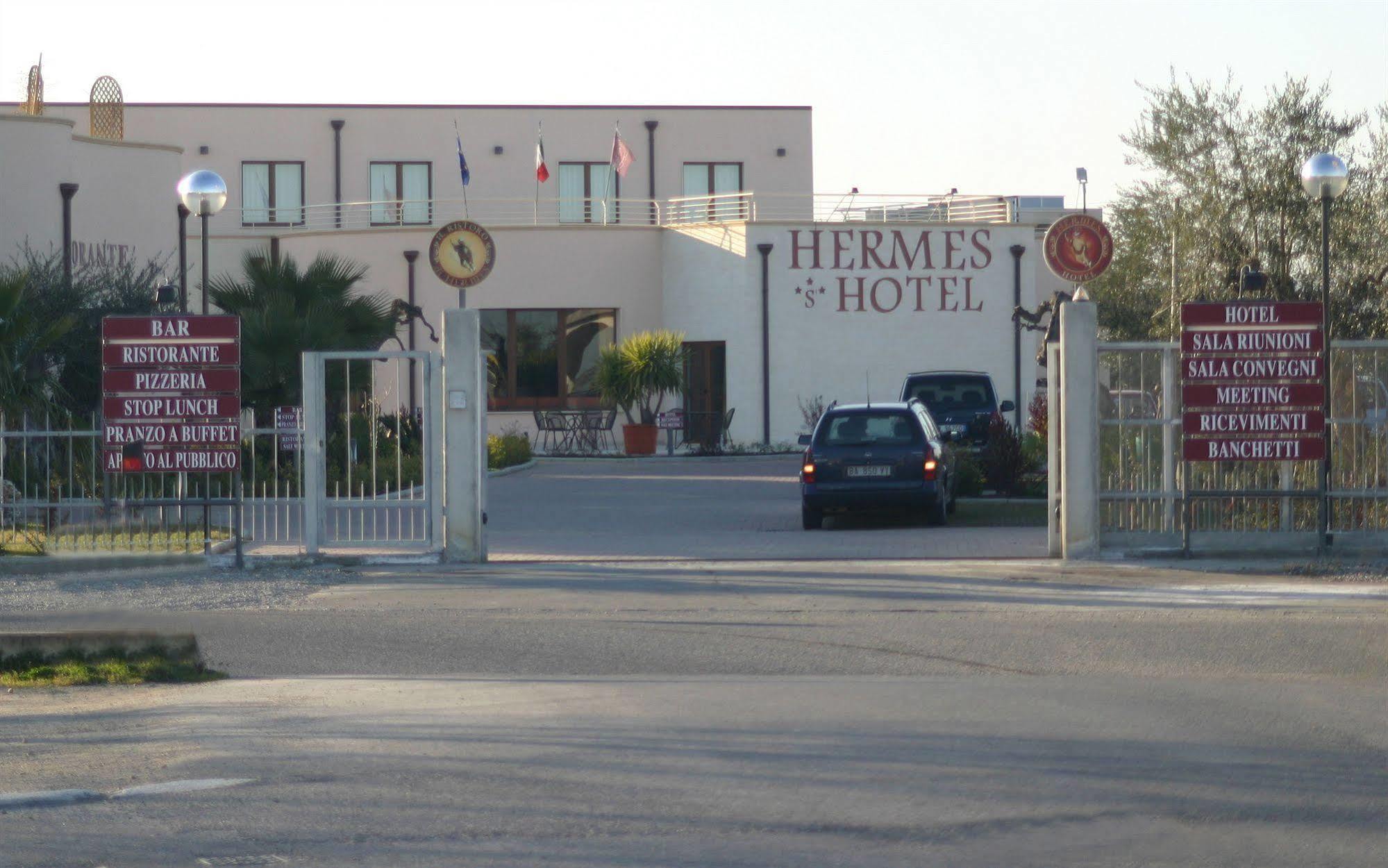 Hermes Hotel Policoro Exteriér fotografie